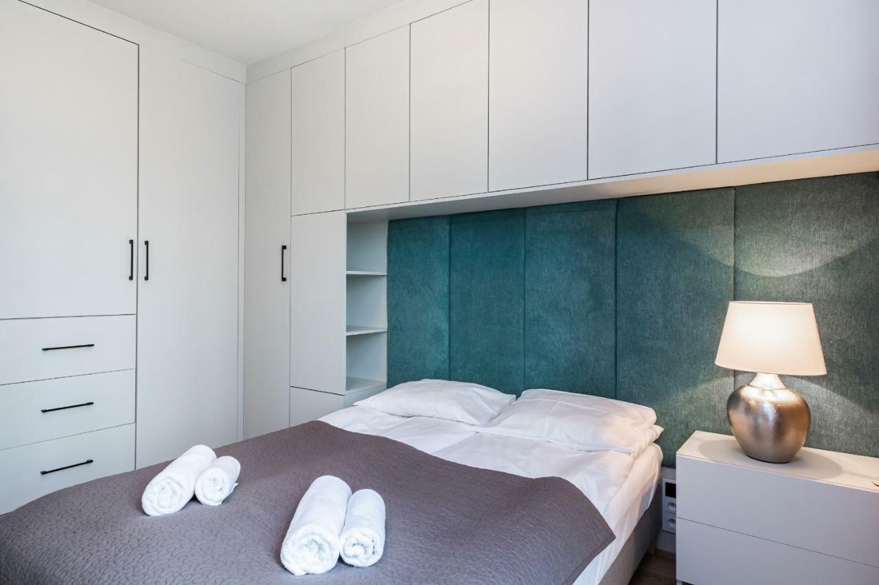 Fort Wola Apartments Warsaw By Noclegi Renters Dış mekan fotoğraf